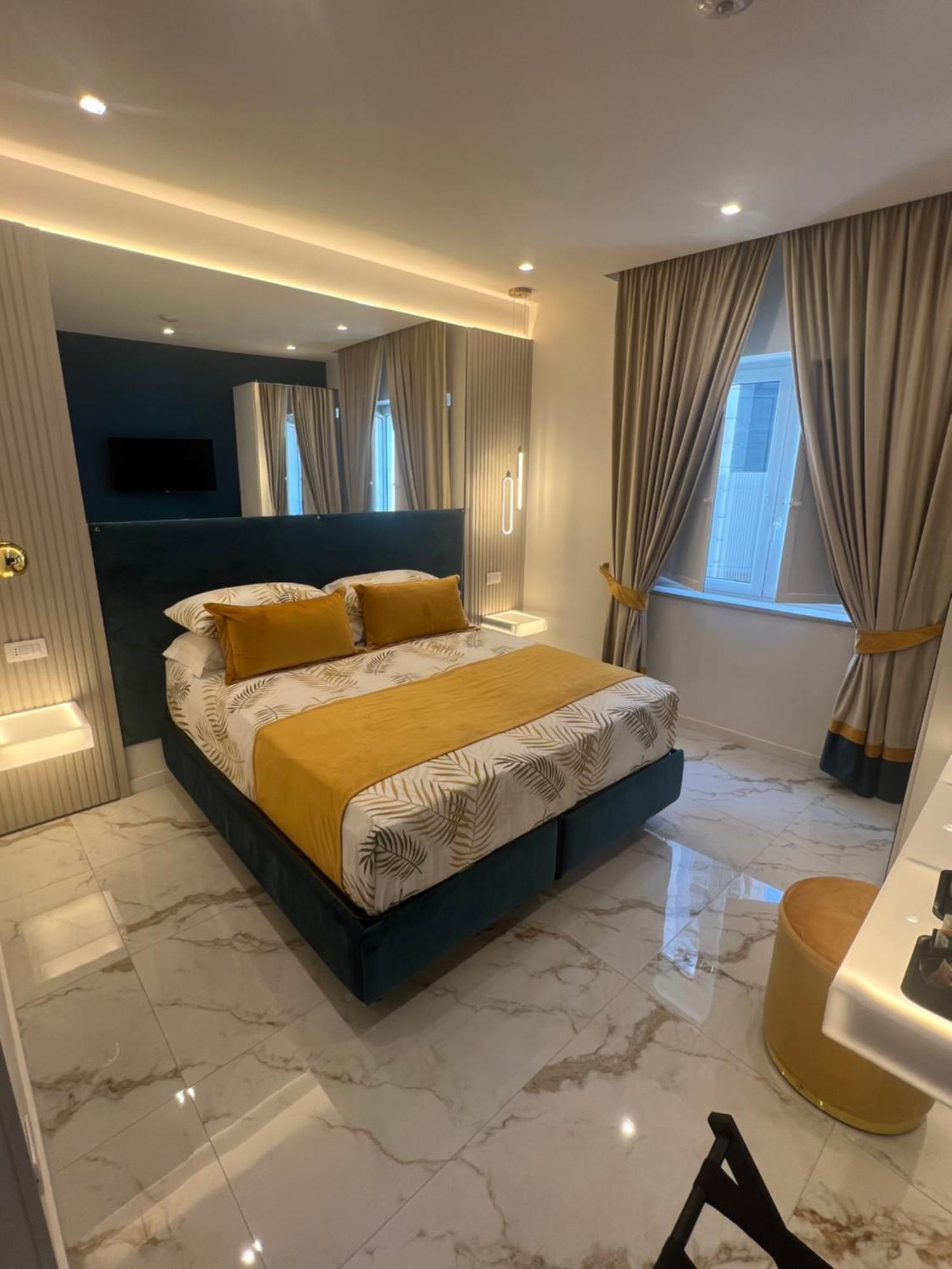 La Lepre Artemide Bed & Breakfast Naples Exterior photo